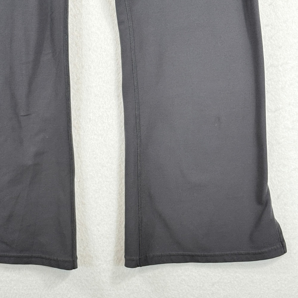 Lucy Yoga Pants Womens XL Tall Gray Flare Leg Athleisure Gorpcore Activewear - Picture 3 of 11
